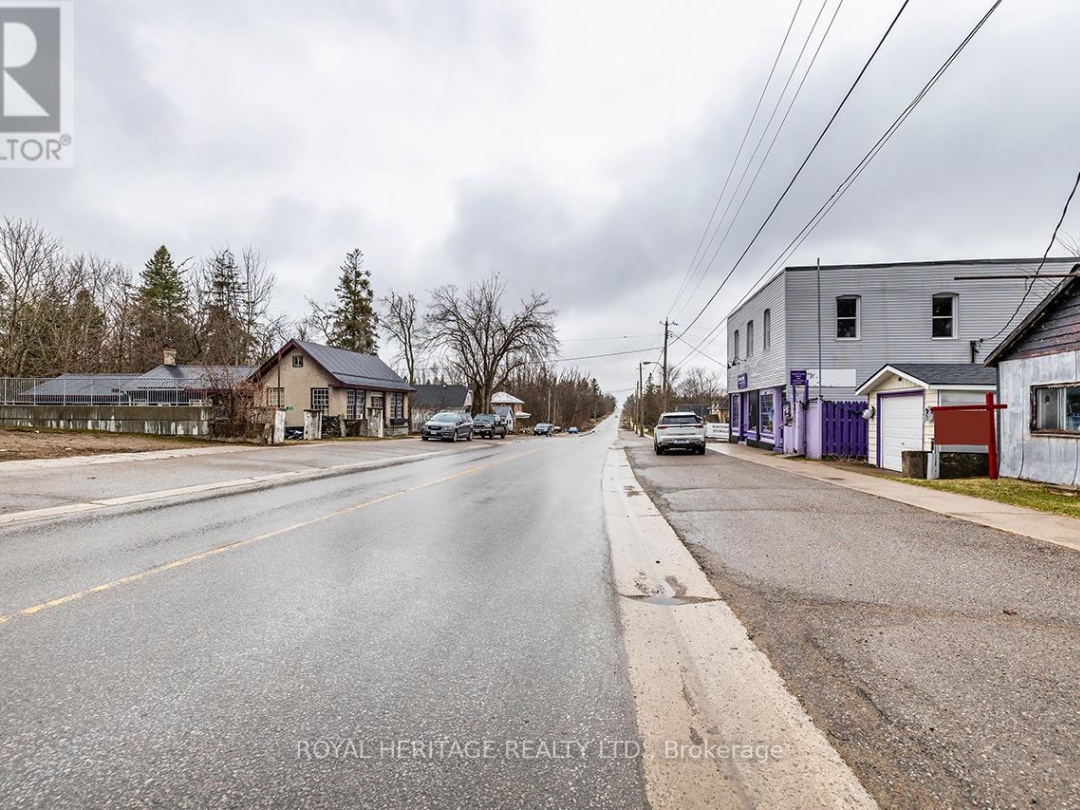 940 PORTAGE ROAD, Balsam Lake