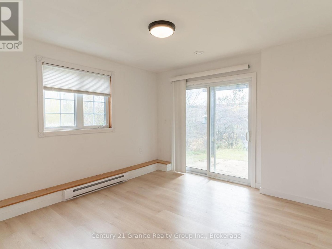 8 MCKAY STREET, Minden Hills (Anson)