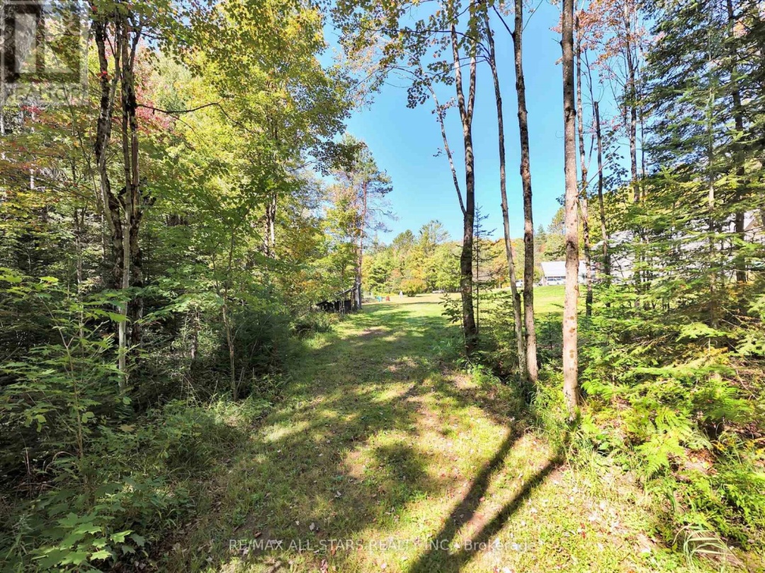 1435 FALKENBURG ROAD, Muskoka Lakes (Monck (Muskoka Lakes))