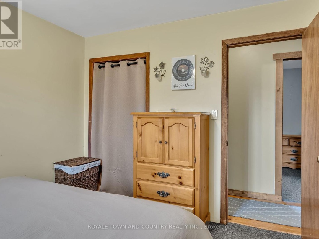 1042 TWEED DRIVE, 