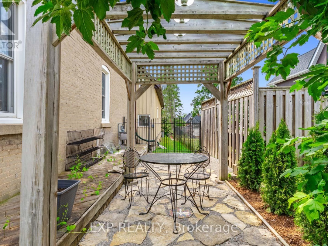 45 PENETANG STREET, 