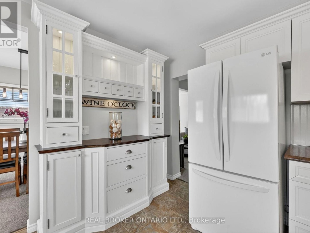 3823 BURNSIDE LINE, Severn