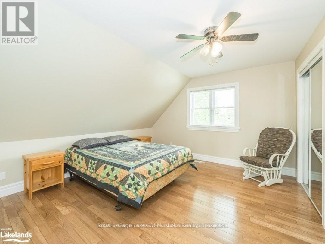 2411 HWY. 118 E. HIGHWAY, Bracebridge (Draper)
