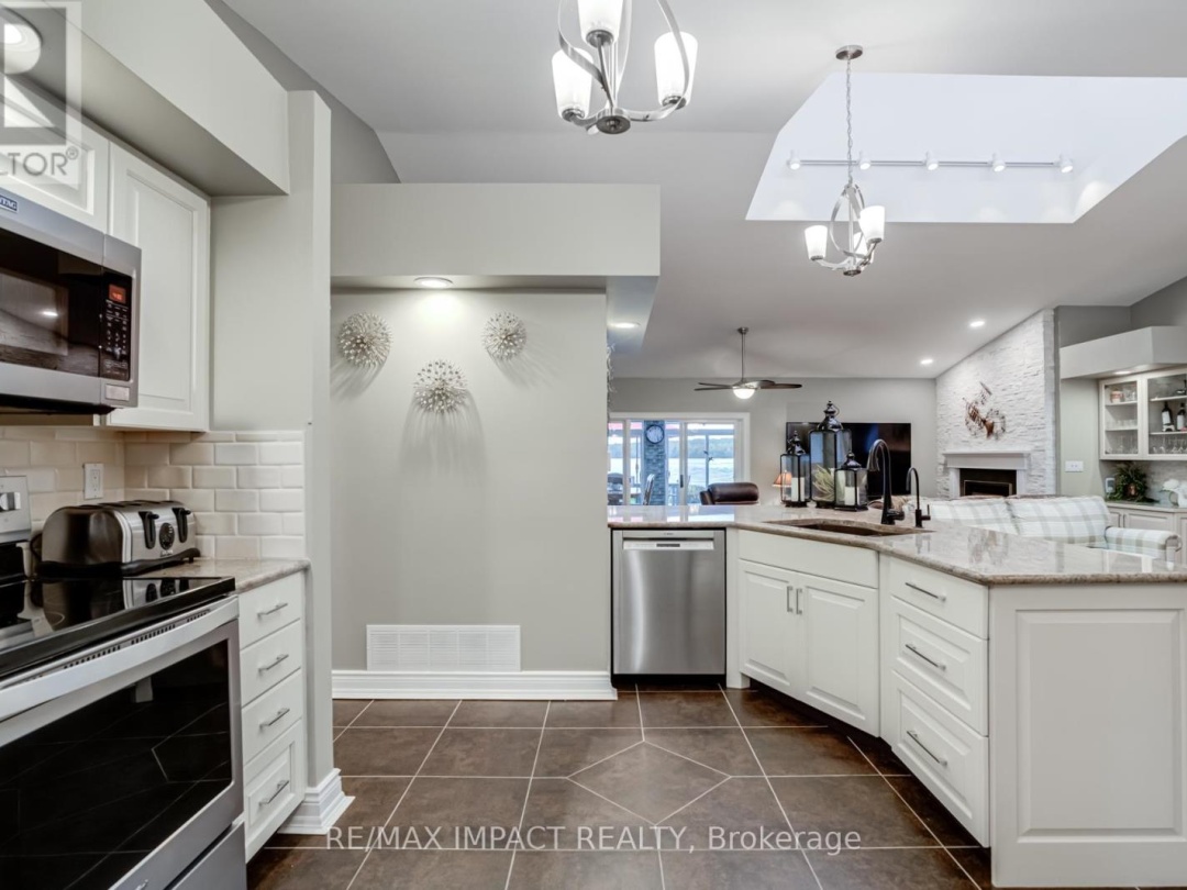 8 SYLVAN COURT, 