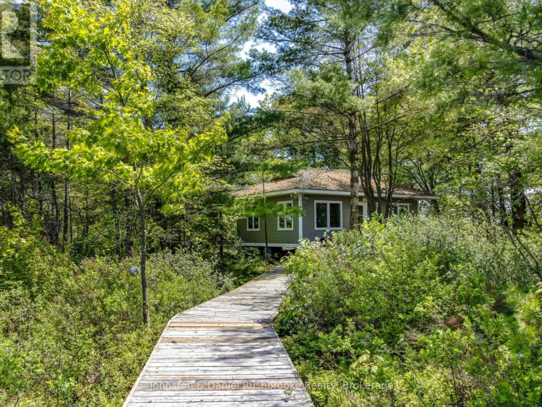 2 ISLAND 1210, Georgian Bay