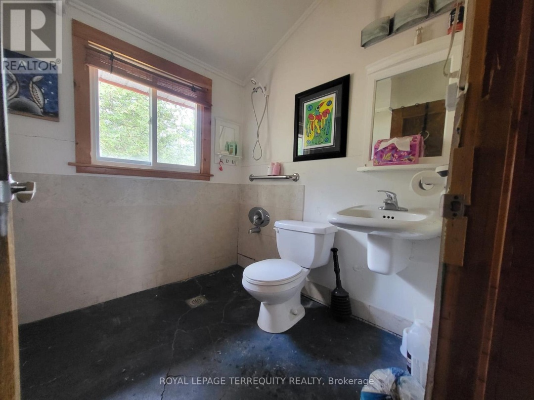 1012 SHAMROCK LANE, Cranberry Lake
