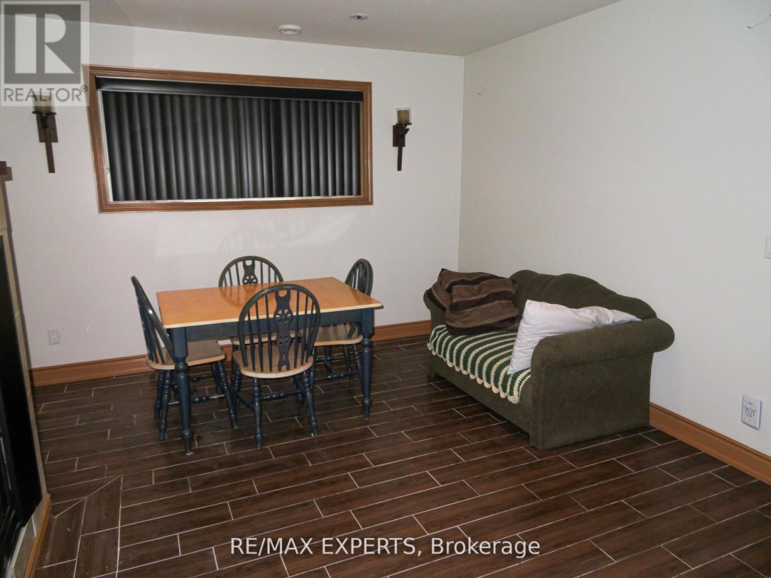 3771 HARRY'S LANE, Ramara