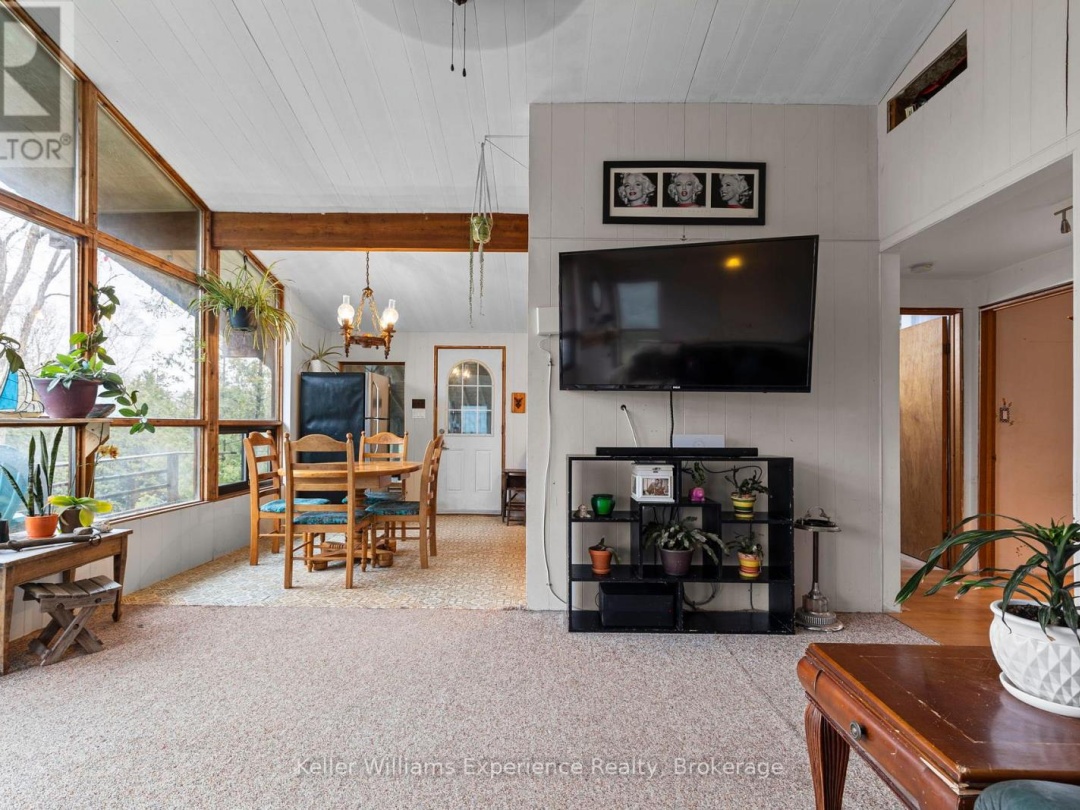 31 DIGBY LAXTON BOUNDARY ROAD, Head River