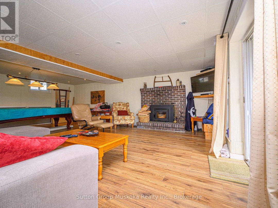 562 AND 568 EAST WASEOSA LAKE ROAD, 