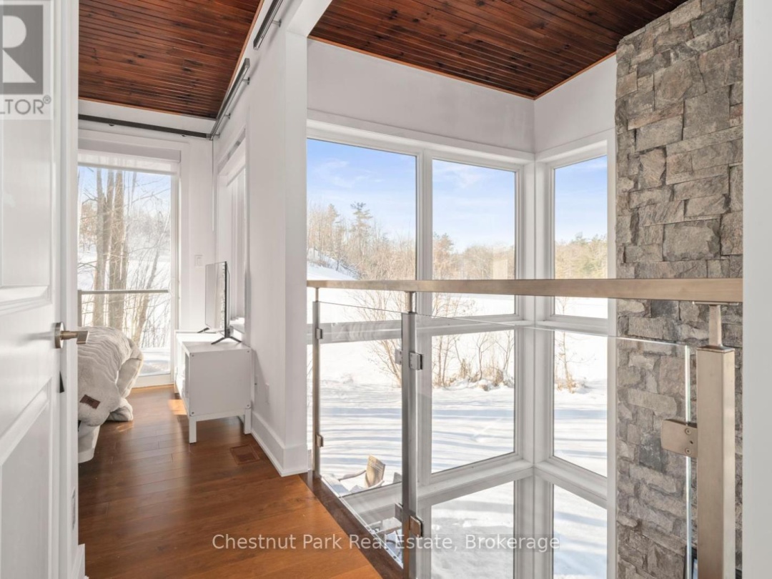 10 CARRICK TRAIL, Gravenhurst (Muskoka (S))