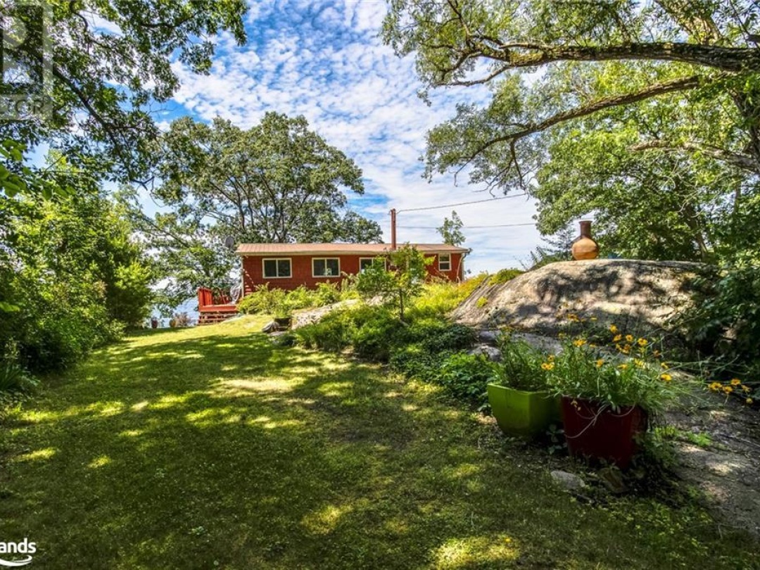 108 Sunview Lane, Georgian Bay