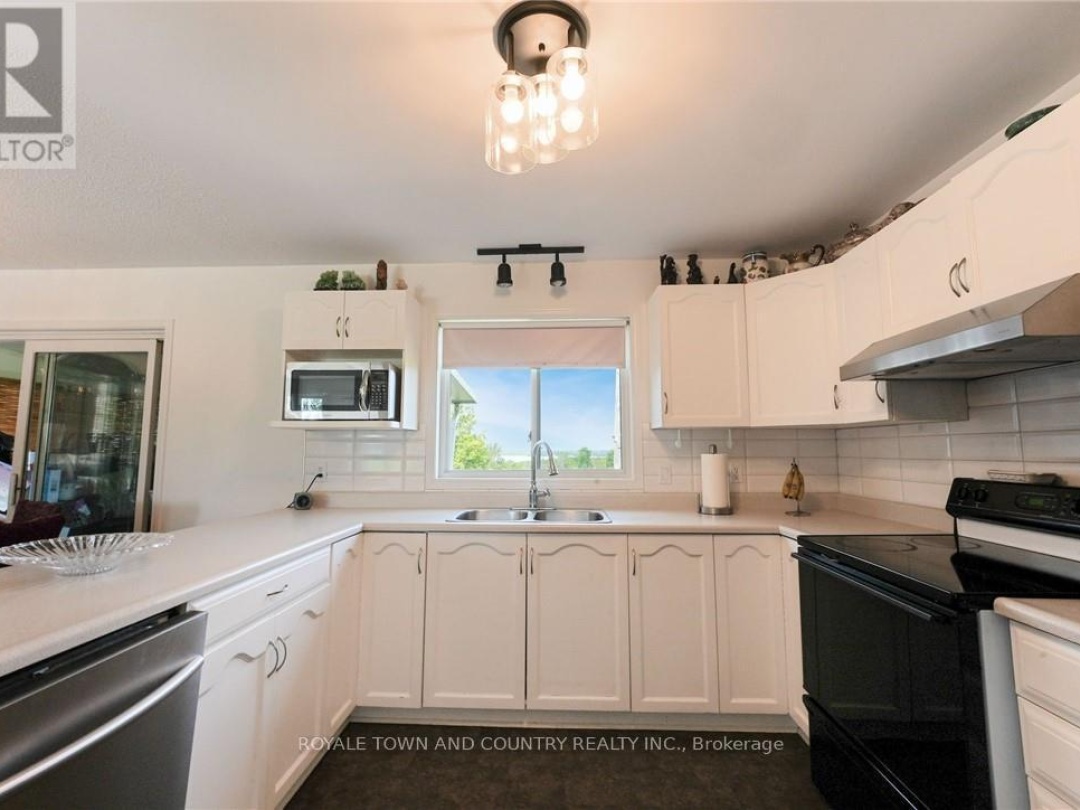 505 SCOTCH LINE ROAD, Kawartha Lakes (Verulam)