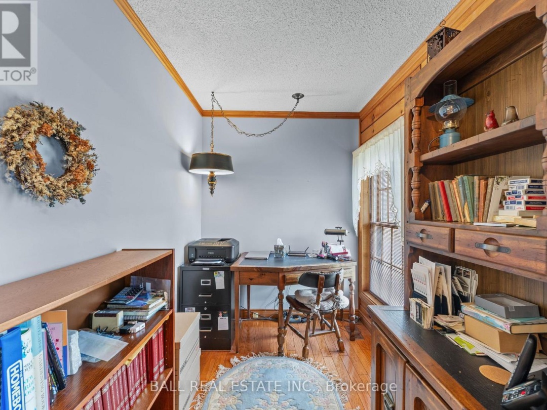 48 STANLEY DRIVE, Kawartha Lakes (Fenelon Falls)