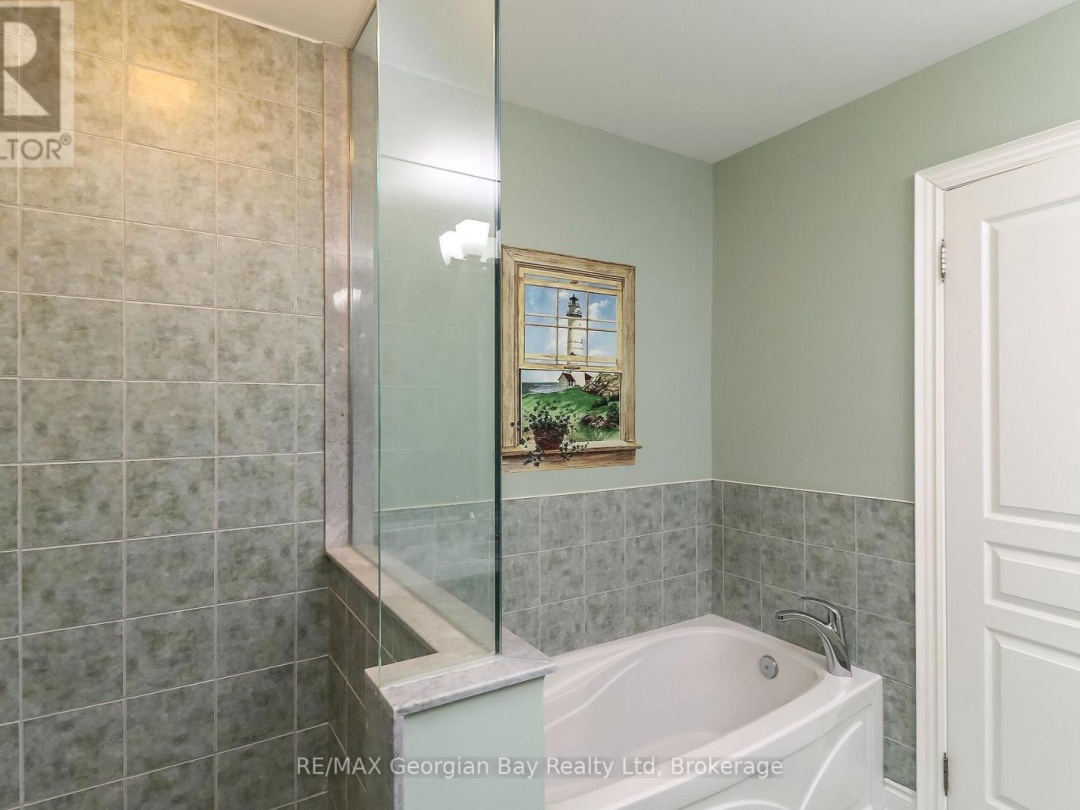 210 WYCLIFFE COVE, Georgian Bay