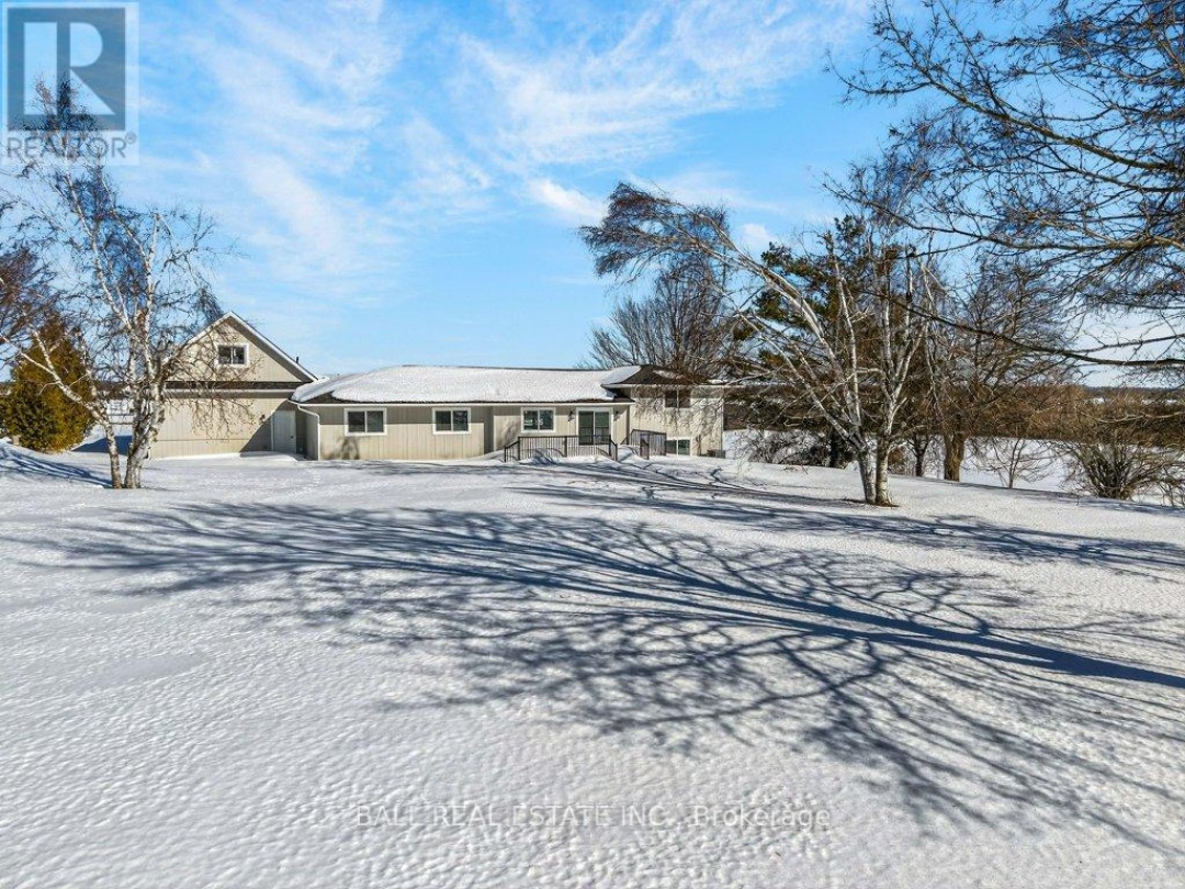 73 LAKEVIEW CRESCENT, Pigeon Lake