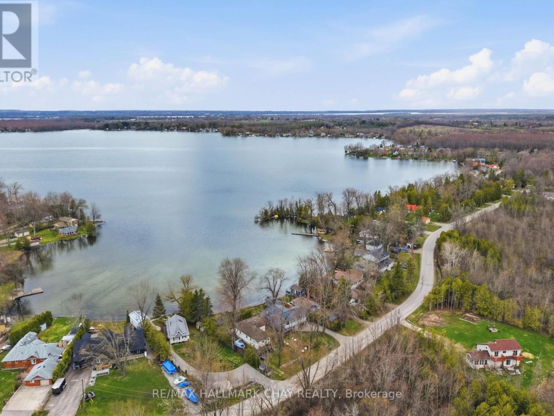 4350 PLUM POINT ROAD, Lake Simcoe