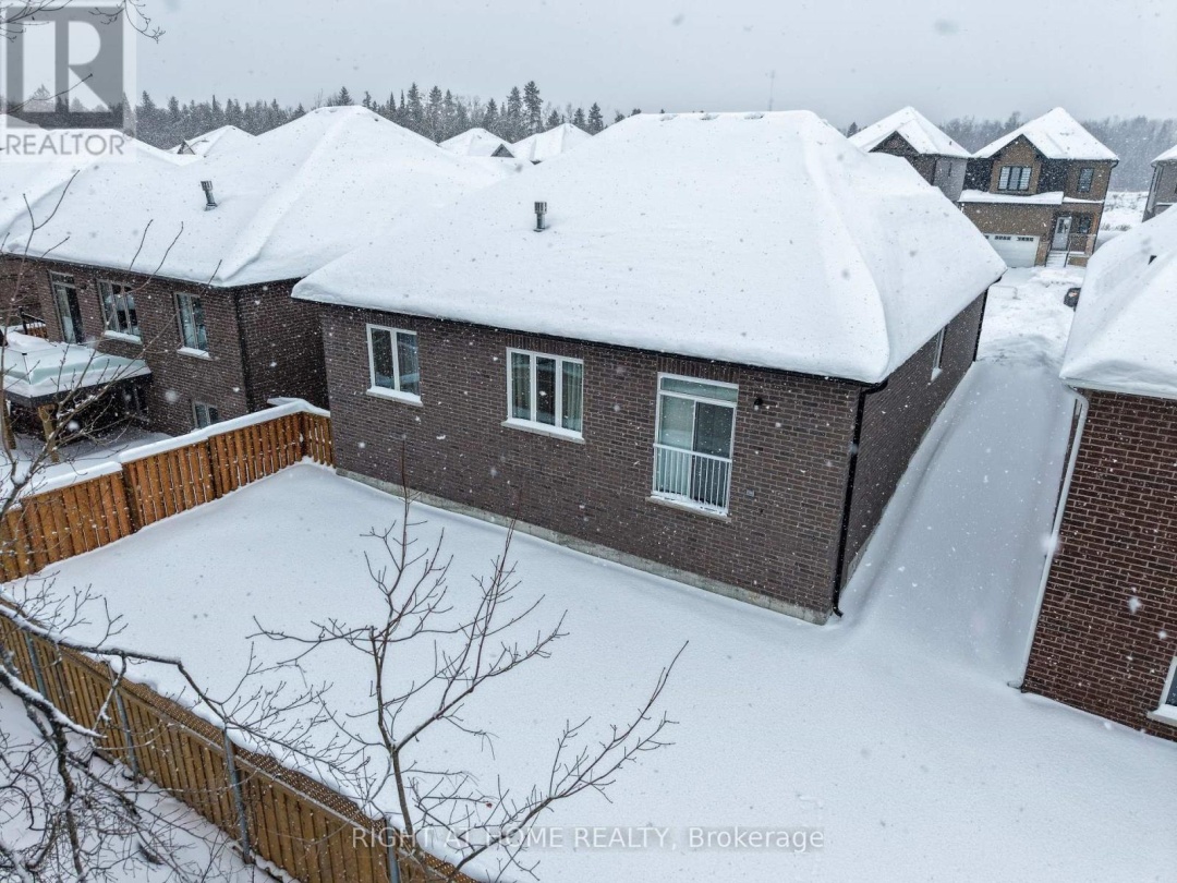19 HILLCROFT WAY, Kawartha Lakes (Bobcaygeon)