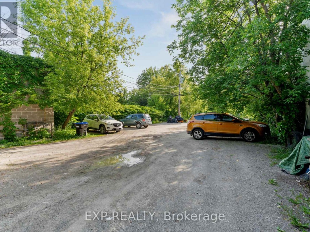 21 COLDWATER ROAD E/S ROAD, 