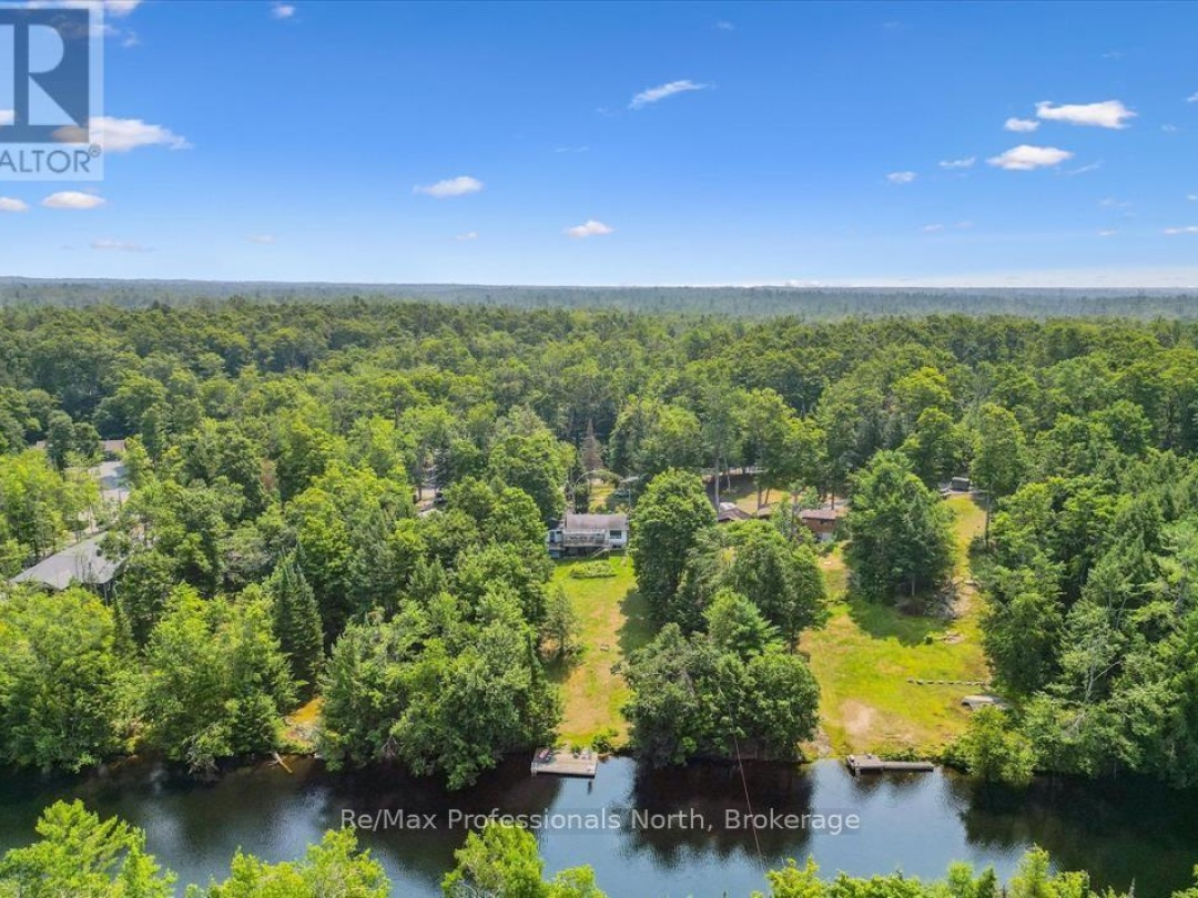 1042 RIVER HAVEN ROAD, Muskoka River