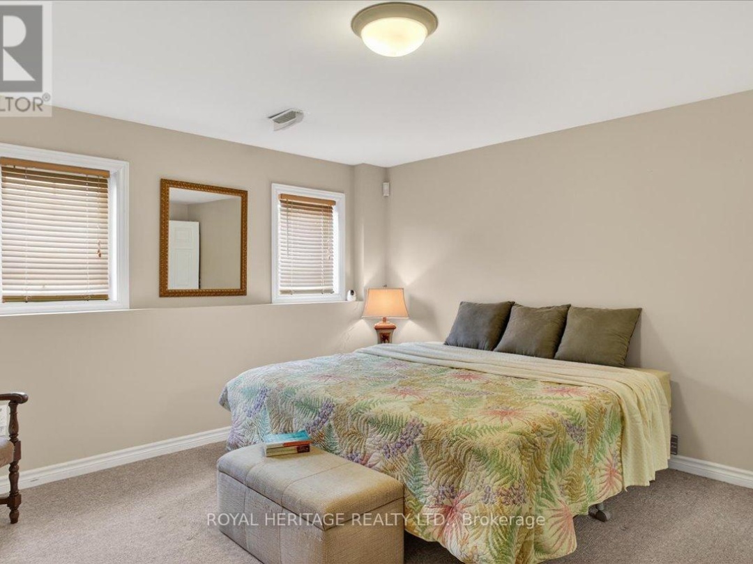 4 KENNEDY DRIVE, Kawartha Lakes (Fenelon Falls)