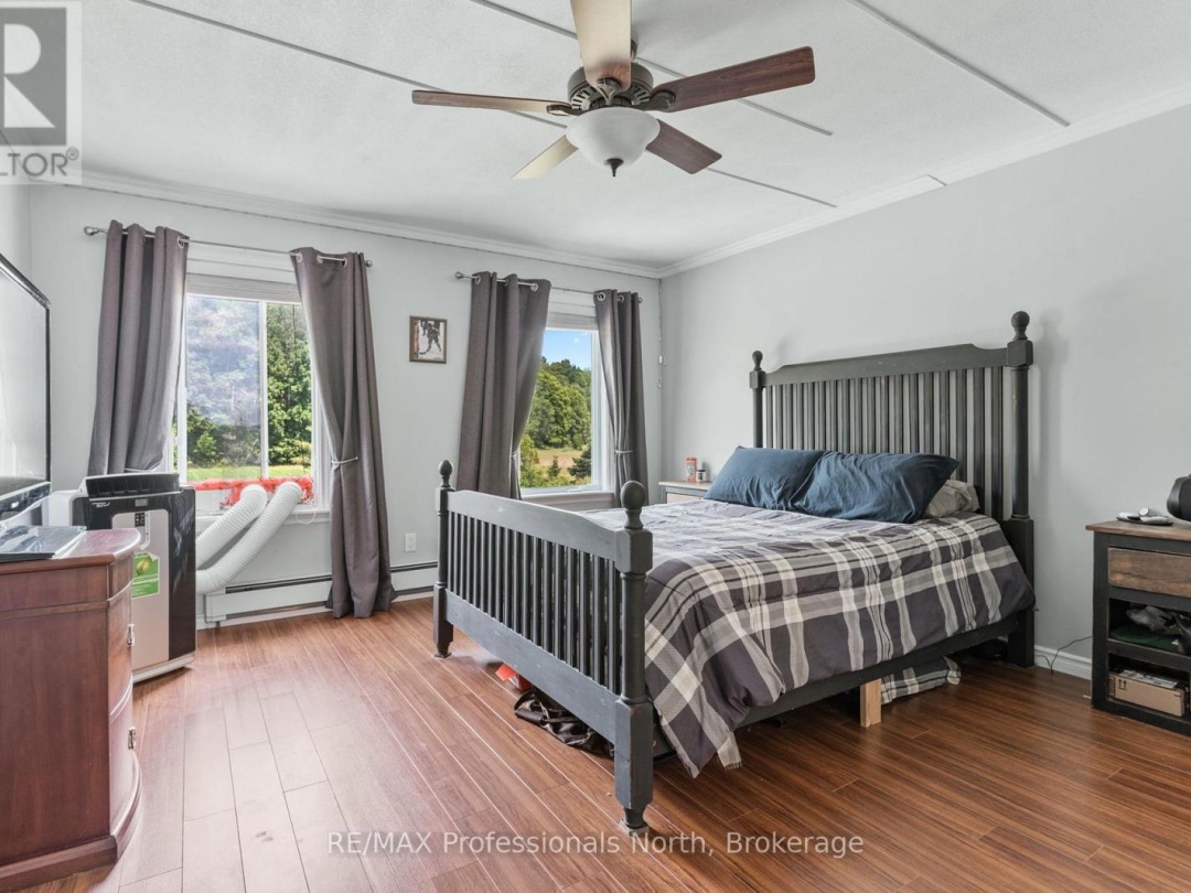 3981 DEEP BAY ROAD, 