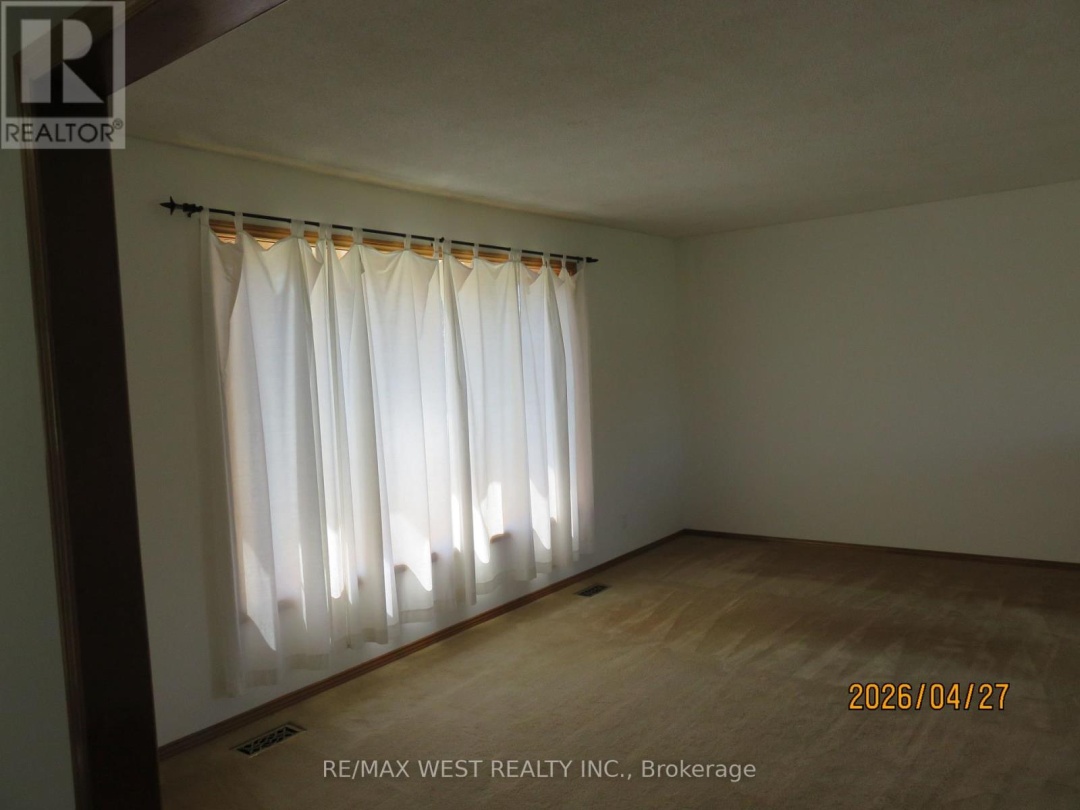 346 LAKELAND CRESCENT SE, Brock (Beaverton)
