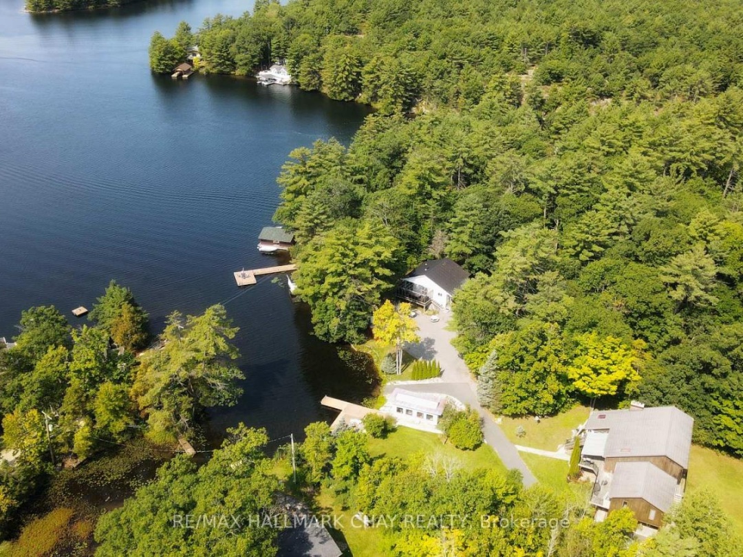 4372 Conners Bay Lane, Severn Lake