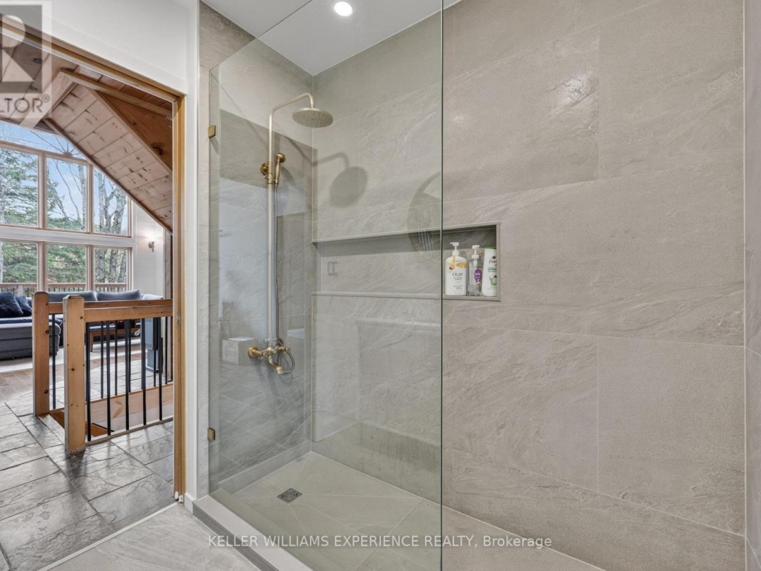 1115 SHERWOOD FOREST ROAD, Muskoka River