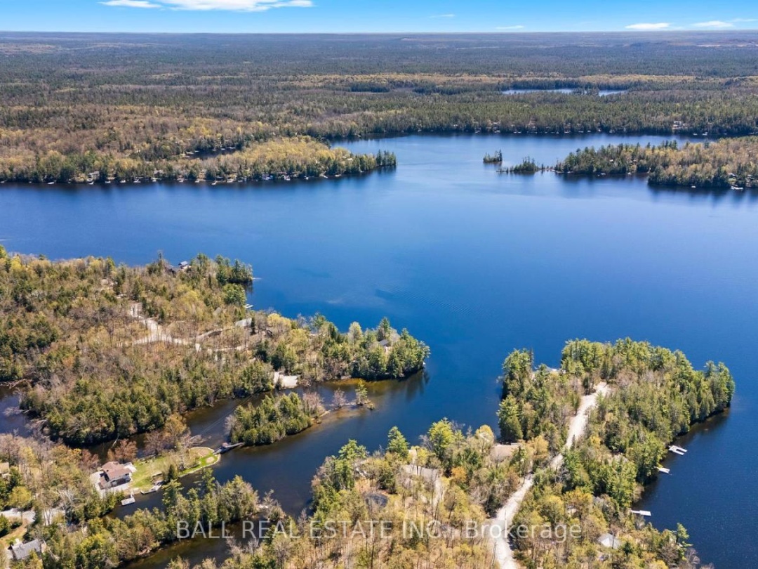479 EAST CLEAR BAY ROAD, Crystal Lake