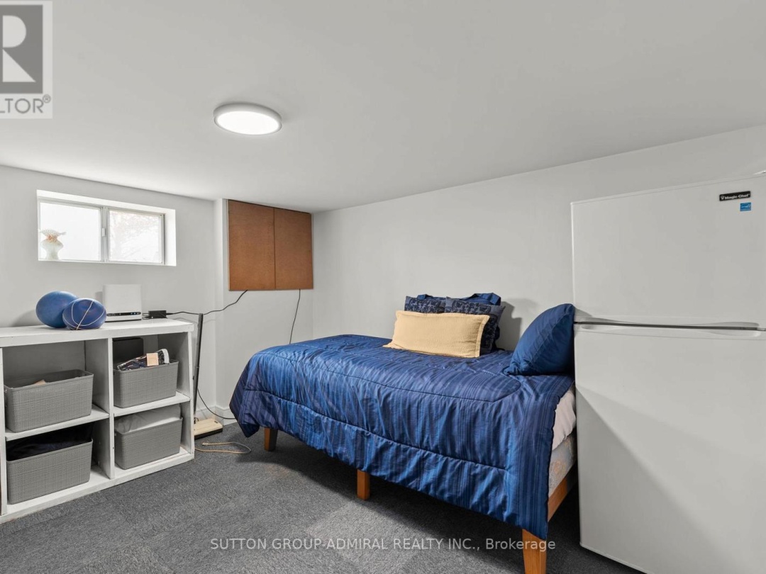 8 SOUTH STREET W, Orillia