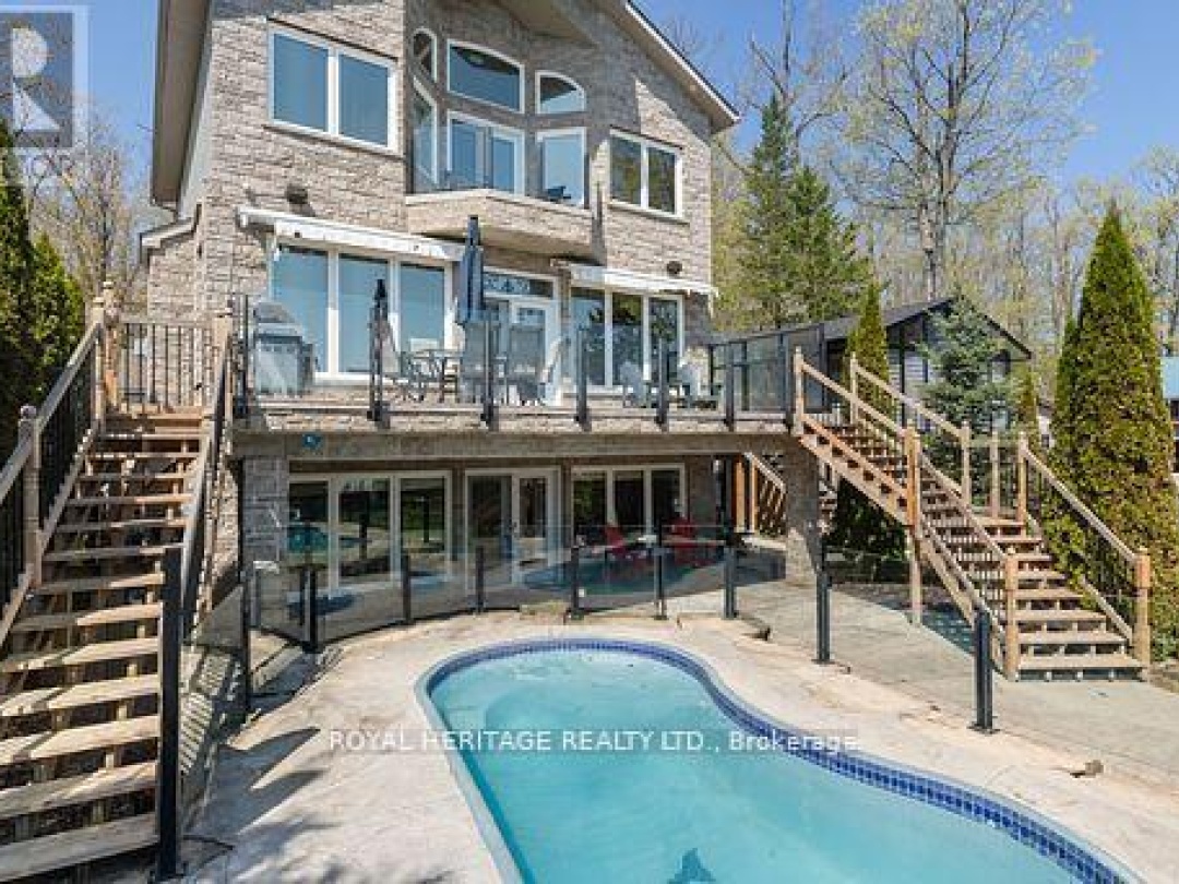 34 HILLS ROAD, Pigeon Lake