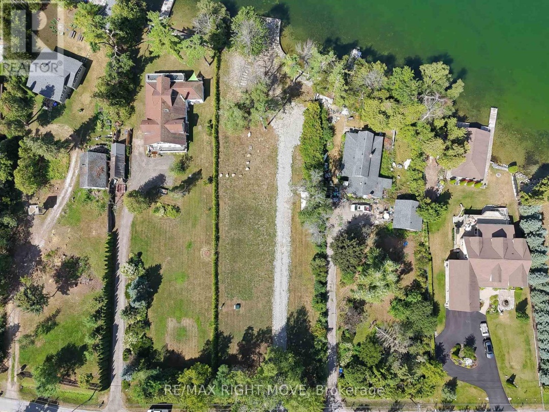 135 CREIGHTON STREET S, Lake Simcoe