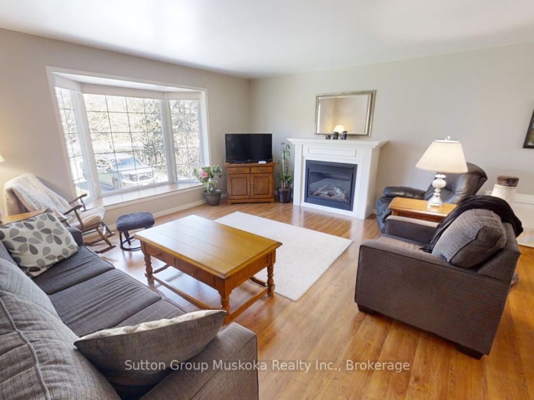 357 RAVENSCLIFFE ROAD, Huntsville (Chaffey)