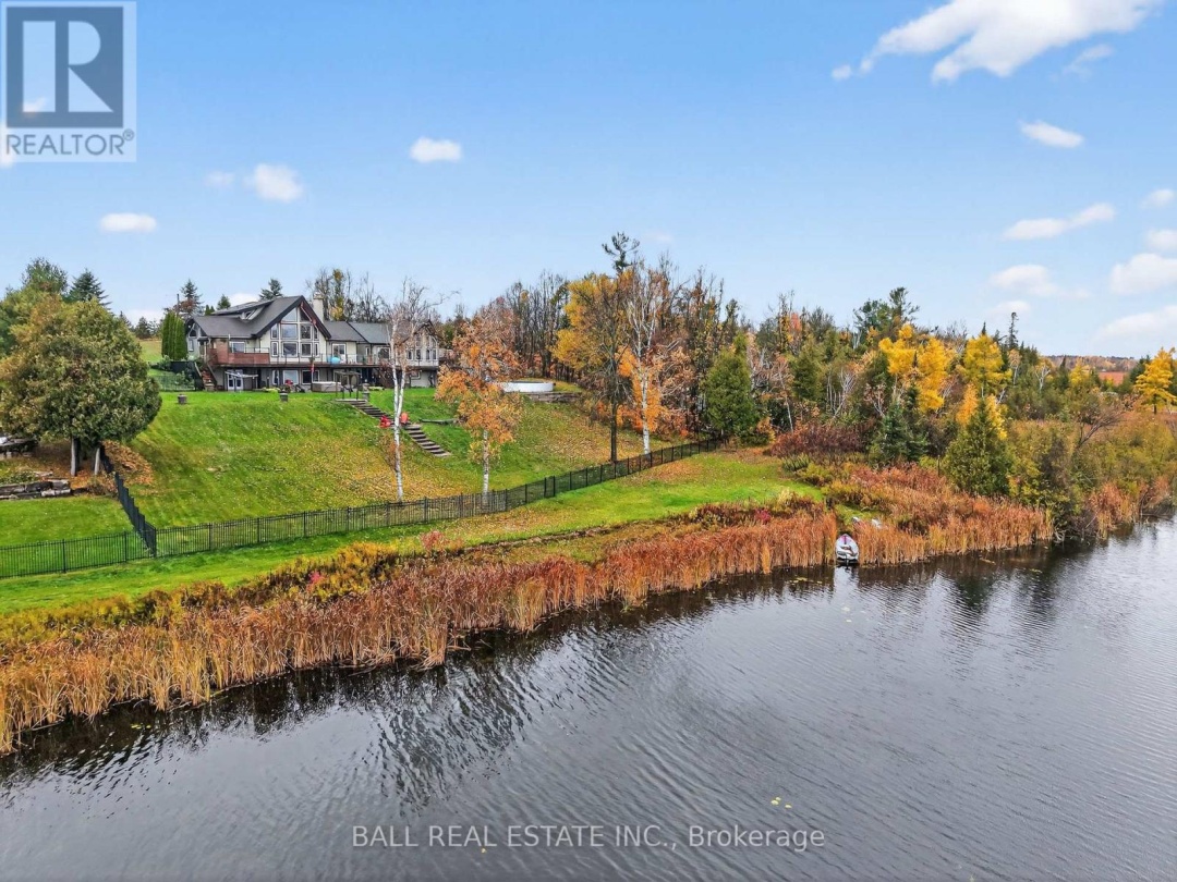 151 PELLER COURT, Pigeon Lake