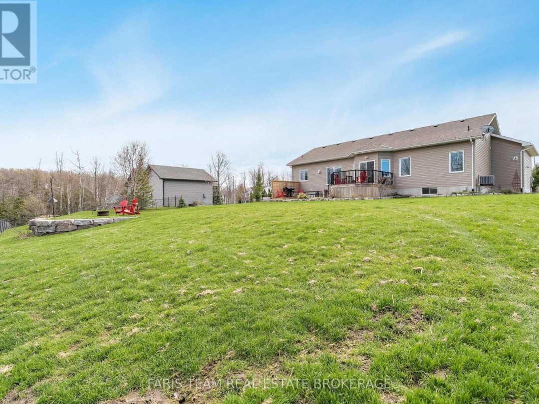 53 BOYD CRESCENT, Oro-Medonte (Moonstone)