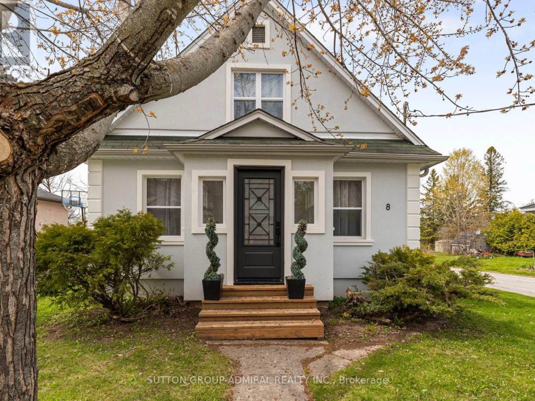 8 SOUTH STREET W, Orillia