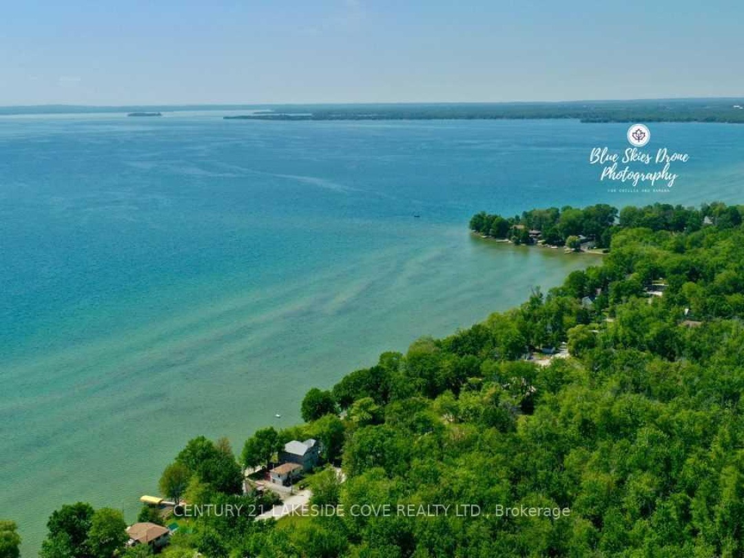 76 TURTLE PATH, Lake Simcoe
