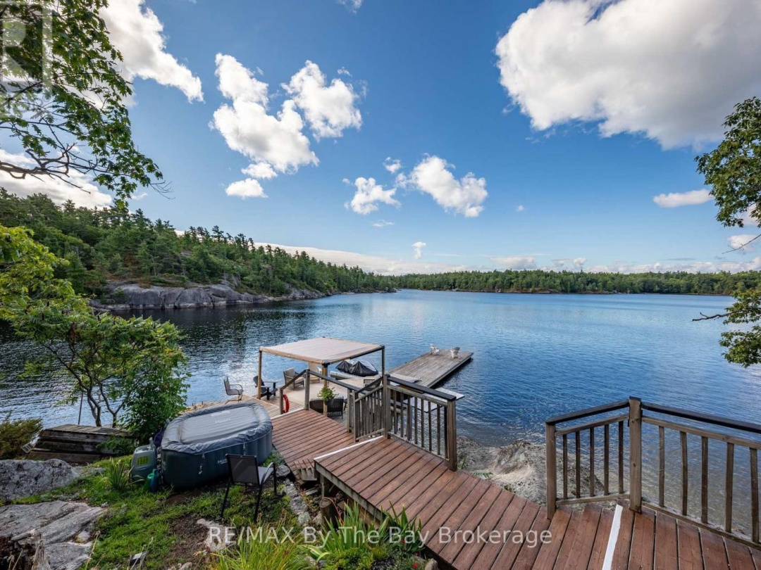 18588 GEORGIAN BAY SHORE, 