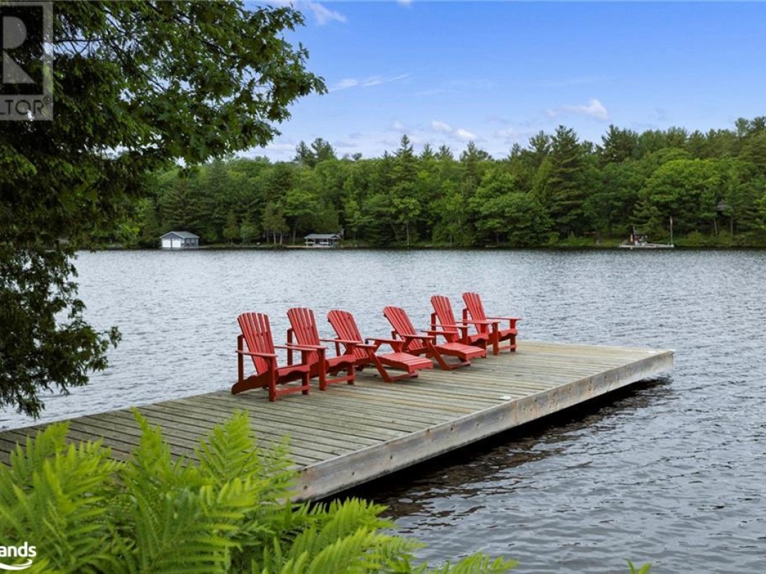 1016 Currie Street, Lake Muskoka