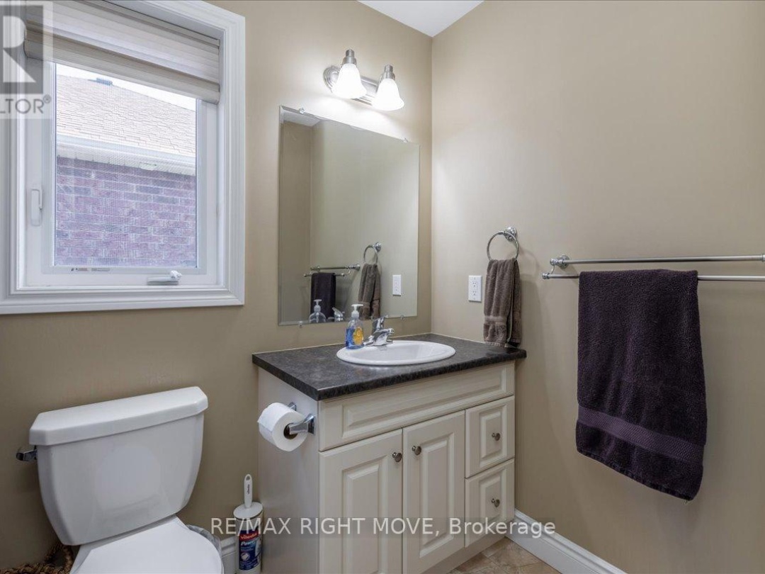 26 Hunter Avenue, Tay (Victoria Harbour)