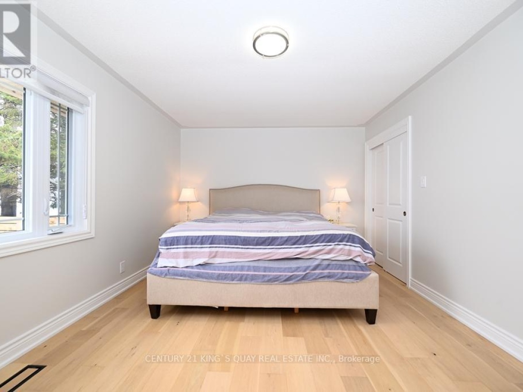 88 BAYSHORE DRIVE, Lake Simcoe