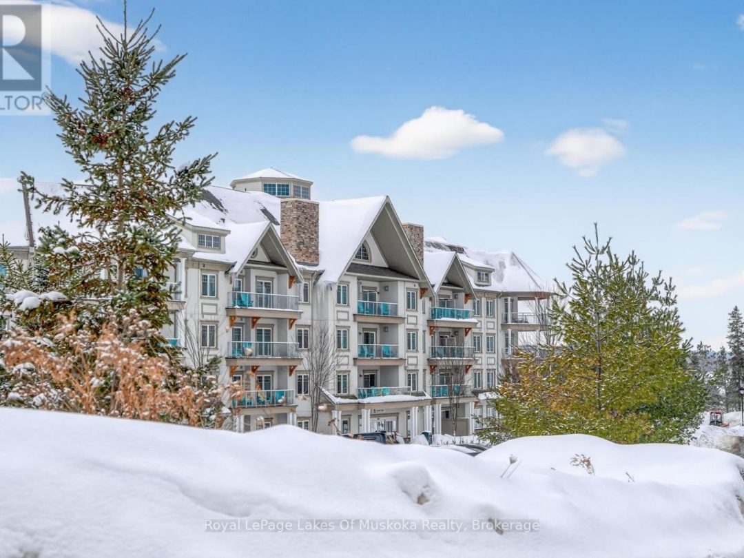 102 - 25 PEN LAKE POINT ROAD, Peninsula Lake