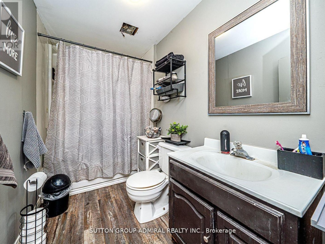 1662 PENLEY ROAD, Severn
