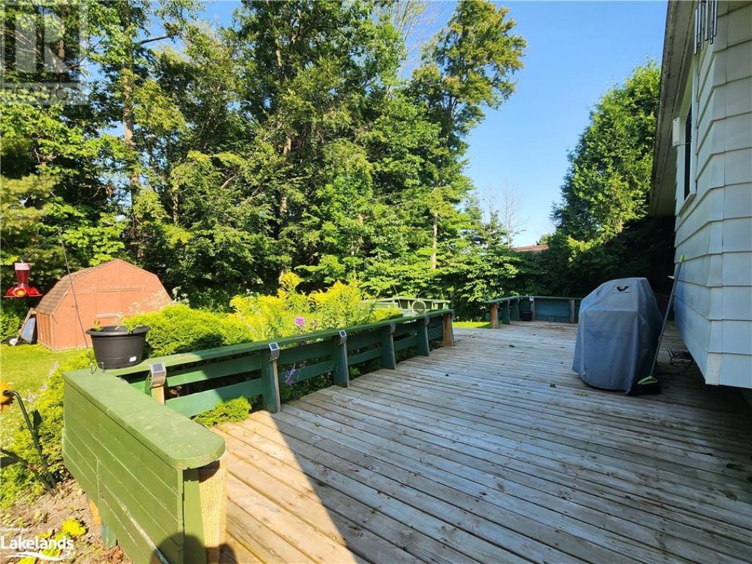 949 Hahne Drive, Gravenhurst