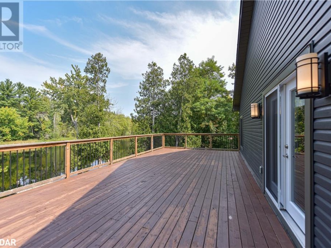 2517 Norton Road, Severn River