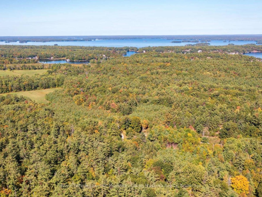 1064 ROAD 3200 & 0 PARKERS POINT ROAD, Lake Muskoka