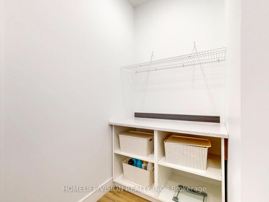 740 MIDLAND AVENUE, Tay (Port McNicoll)