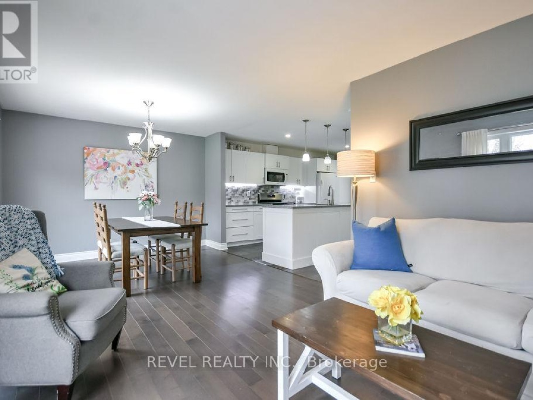 16 SUMAC CRESCENT, Oro-Medonte (Sugarbush)