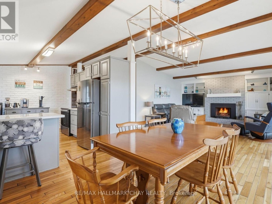 4350 PLUM POINT ROAD, Lake Simcoe