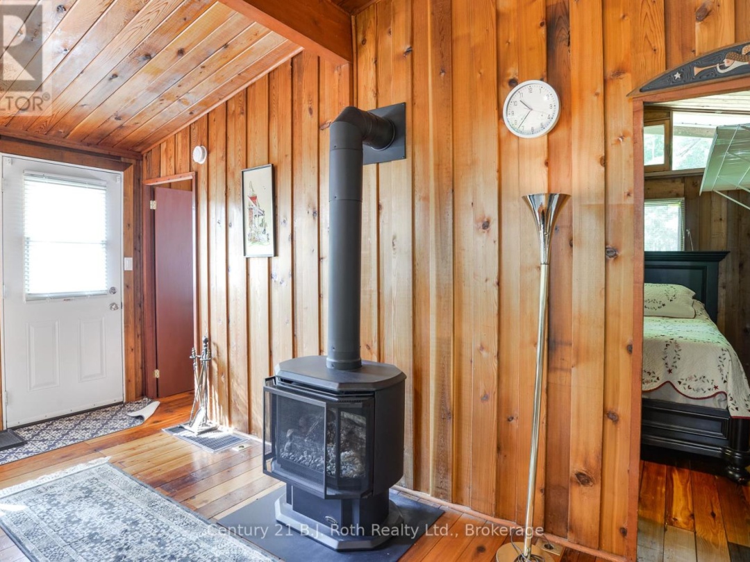 5335 CLARESBRIDGE LANE, 